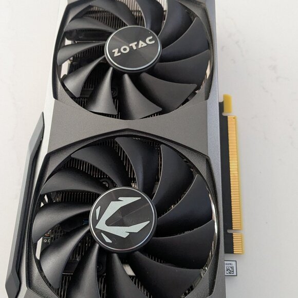 GeForce RTX 3060 - Picture 1 of 8